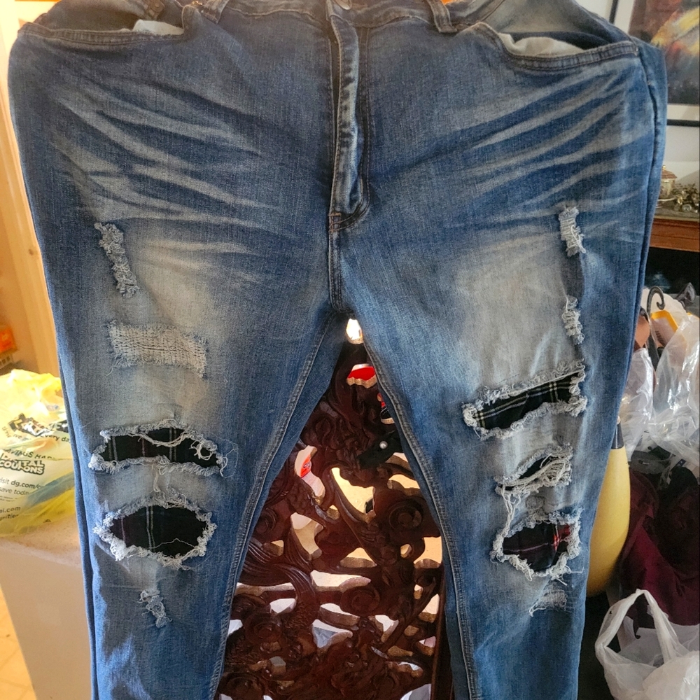 Plaid Distressed Jeans